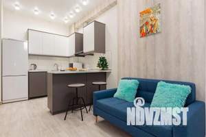 1-к квартира, посуточно, 45м2, 3/15 этаж