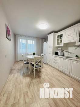 2-к квартира, посуточно, 60м2, 16/17 этаж