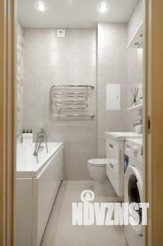 Студия квартира, посуточно, 32м2, 16/20 этаж