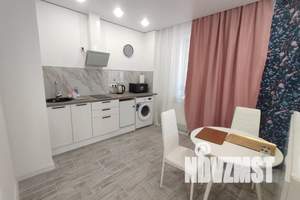 1-к квартира, посуточно, 39м2, 10/19 этаж