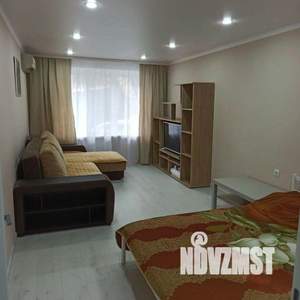 1-к квартира, посуточно, 39м2, 1/1 этаж