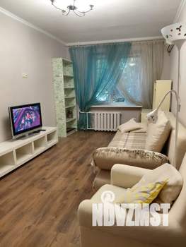 1-к квартира, посуточно, 36м2, 1/10 этаж