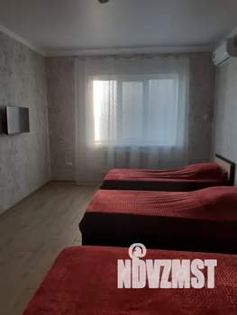 1-к квартира, посуточно, 35м2, 1/1 этаж