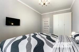 1-к квартира, посуточно, 55м2, 1/1 этаж