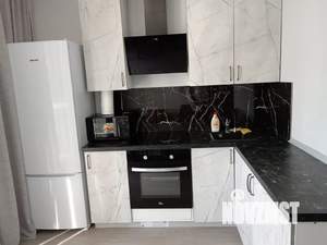 1-к квартира, посуточно, 38м2, 8/12 этаж