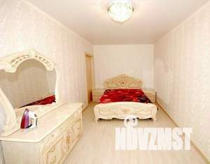 1-к квартира, посуточно, 65м2, 1/1 этаж