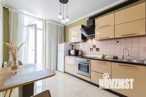 1-к квартира, посуточно, 36м2, 10/18 этаж