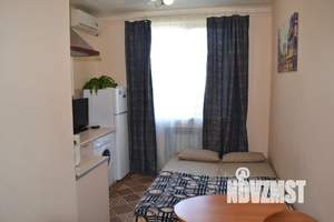 Студия квартира, посуточно, 18м2, 1/3 этаж