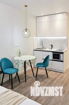 Студия квартира, посуточно, 30м2, 16/24 этаж