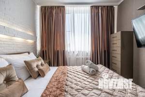 1-к квартира, посуточно, 50м2, 16/32 этаж