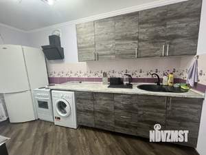 1-к квартира, посуточно, 40м2, 14/14 этаж