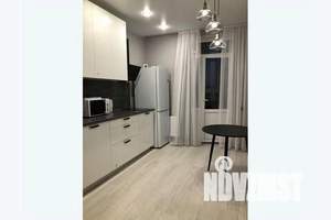 1-к квартира, посуточно, 45м2, 5/21 этаж