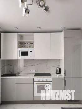 2-к квартира, посуточно, 45м2, 14/17 этаж