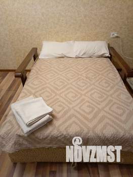 1-к квартира, посуточно, 50м2, 3/17 этаж