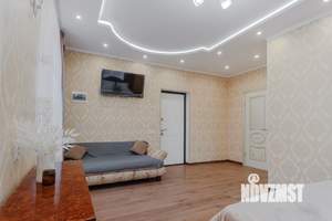 1-к квартира, посуточно, 36м2, 1/2 этаж