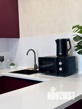 1-к квартира, посуточно, 39м2, 1/19 этаж