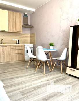 2-к квартира, посуточно, 38м2, 11/17 этаж