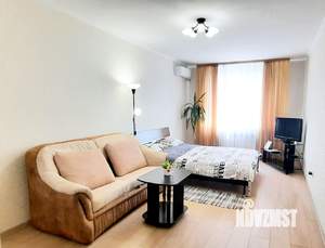 1-к квартира, посуточно, 42м2, 1/1 этаж