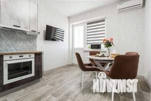 2-к квартира, посуточно, 65м2, 24/25 этаж