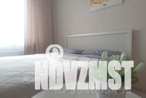 1-к квартира, посуточно, 39м2, 15/18 этаж