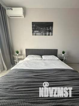1-к квартира, посуточно, 39м2, 3/25 этаж