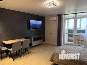 Студия квартира, посуточно, 38м2, 8/19 этаж