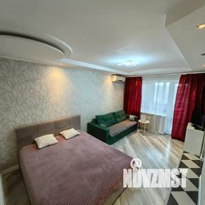 1-к квартира, посуточно, 40м2, 8/10 этаж