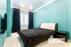 Студия квартира, посуточно, 43м2, 19/24 этаж