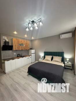 Студия квартира, посуточно, 30м2, 20/24 этаж