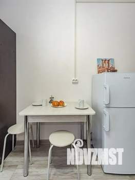 Студия квартира, посуточно, 15м2, 2/5 этаж