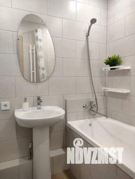 Студия квартира, посуточно, 28м2, 16/17 этаж