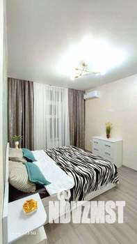 1-к квартира, посуточно, 43м2, 1/1 этаж