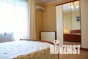 2-к квартира, посуточно, 72м2, 1/1 этаж