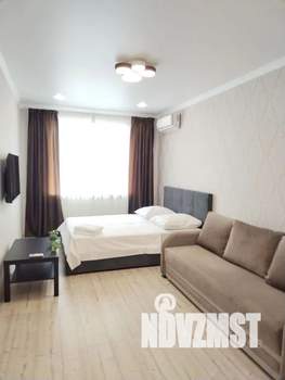 1-к квартира, посуточно, 40м2, 21/25 этаж