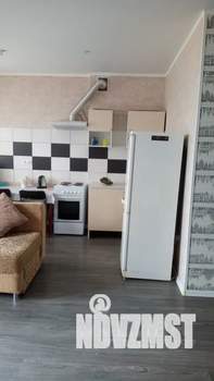 Студия квартира, посуточно, 32м2, 7/10 этаж