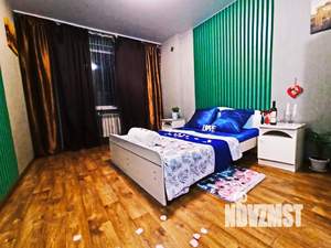 1-к квартира, посуточно, 65м2, 1/1 этаж