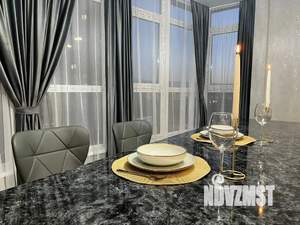 1-к квартира, посуточно, 38м2, 10/30 этаж