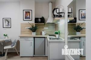Студия квартира, посуточно, 24м2, 1/4 этаж