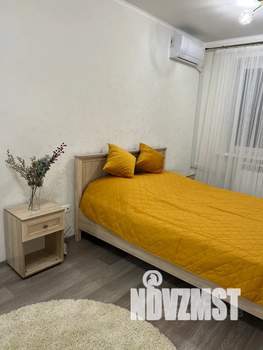 1-к квартира, посуточно, 40м2, 3/21 этаж