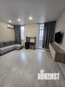 Студия квартира, на длительный срок, 28м2, 23/25 этаж