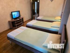 2-к квартира, посуточно, 70м2, 4/10 этаж