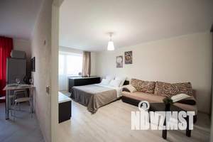 1-к квартира, посуточно, 42м2, 7/10 этаж