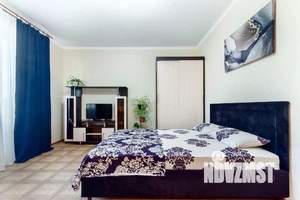 1-к квартира, посуточно, 50м2, 1/1 этаж