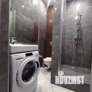 Студия квартира, посуточно, 31м2, 18/18 этаж