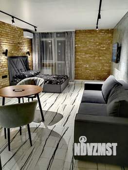 Студия квартира, посуточно, 42м2, 16/19 этаж