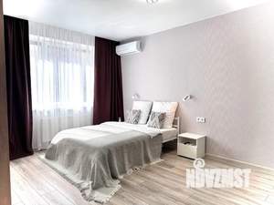 Студия квартира, посуточно, 44м2, 13/24 этаж