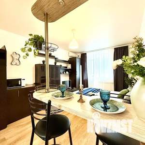 Студия квартира, посуточно, 30м2, 2/6 этаж