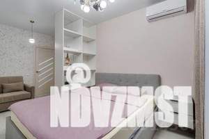 1-к квартира, посуточно, 40м2, 18/21 этаж