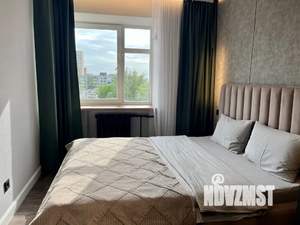 Студия квартира, посуточно, 30м2, 6/9 этаж