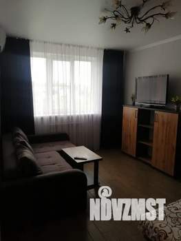 1-к квартира, посуточно, 52м2, 8/24 этаж